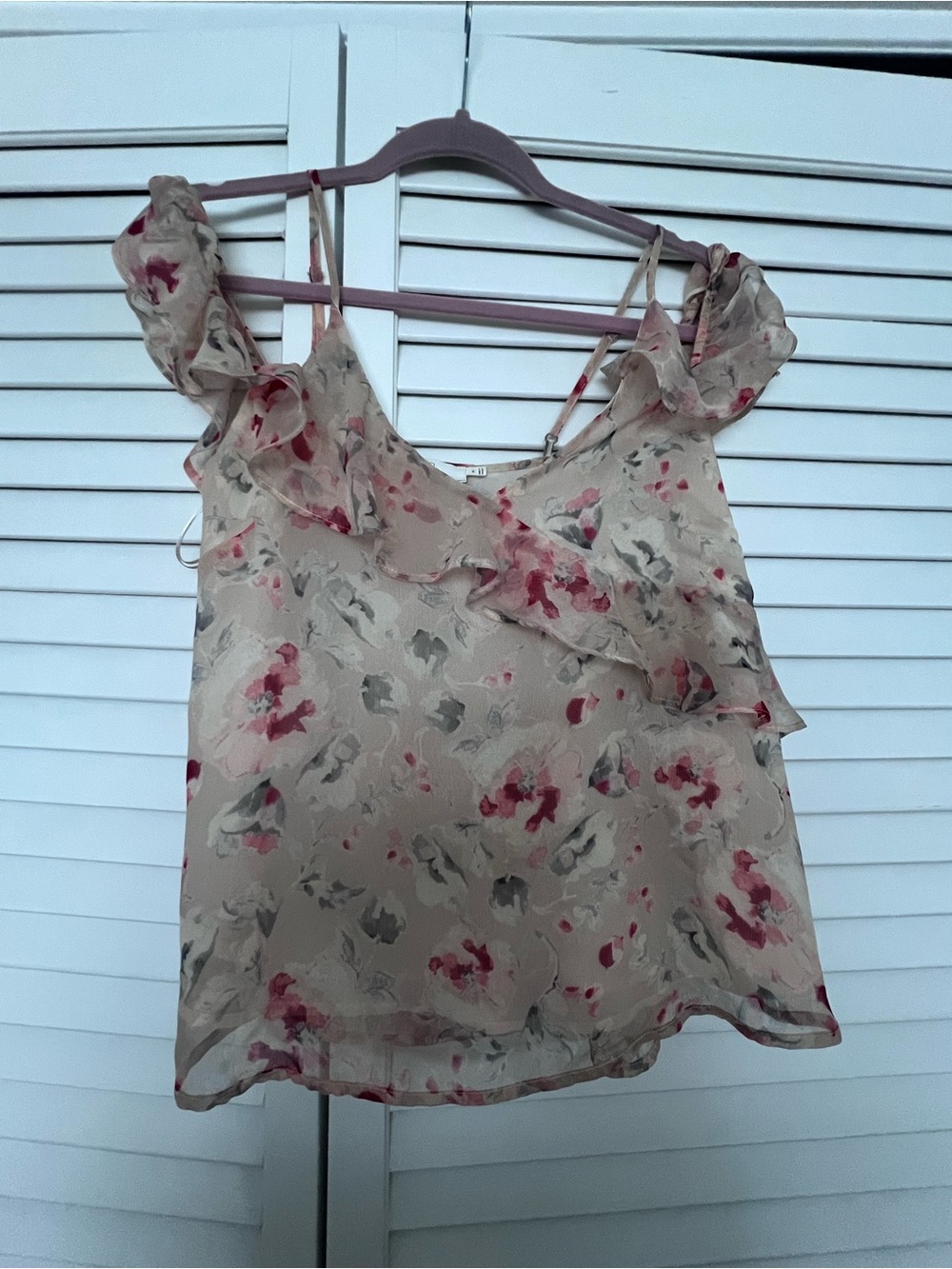 Astr Ruffled Floral Camisole in Blush and Rose
